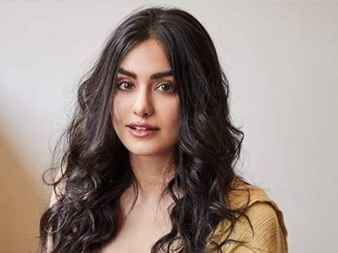 adah sharma height